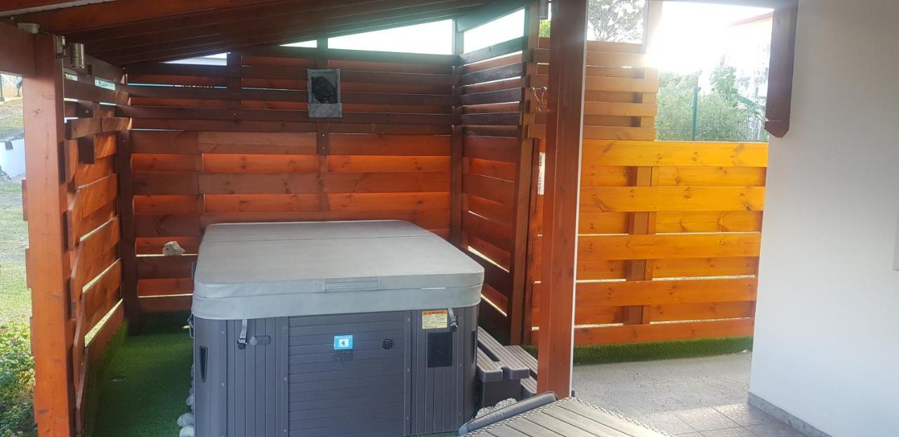 L'Alizee & Spa Jacuzzi Privatif Haut De Gamme Sainte-Rose Bagian luar foto
